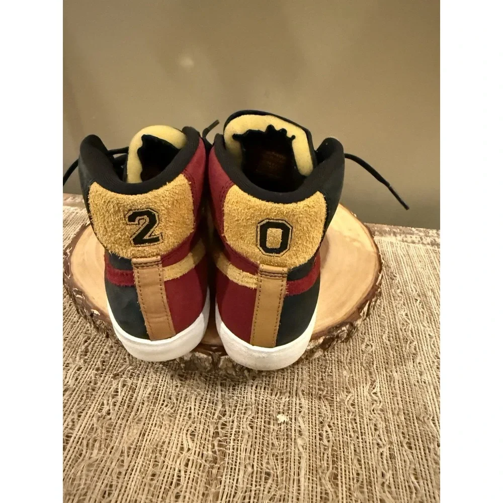 NIKE WOMEN'S BLAZER MID 77 QS DOROTHY GATERS Sz 7‎ Chicago